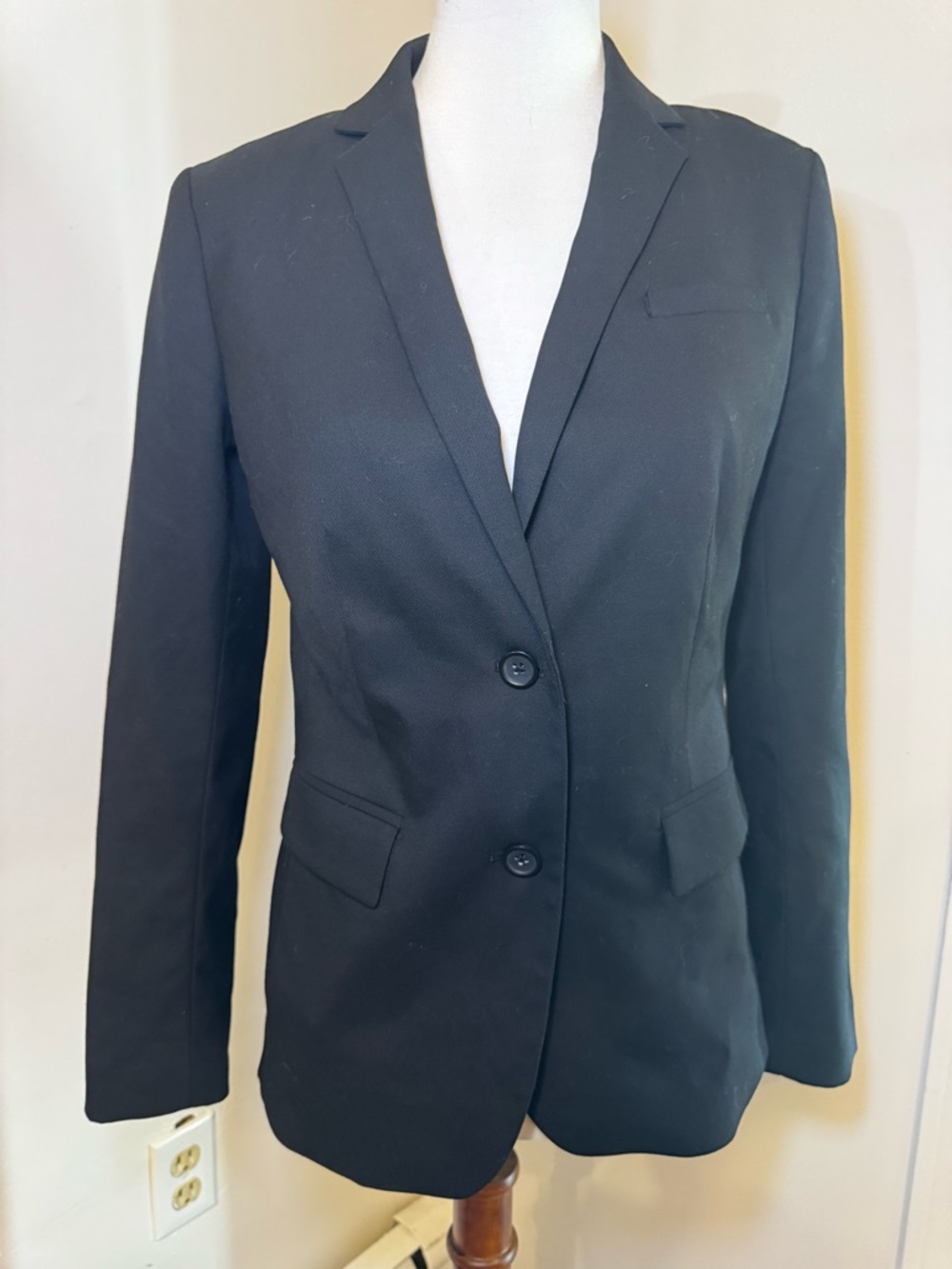 Banana Republic Black Women's Blazer - Tailored Two-Button Jacket